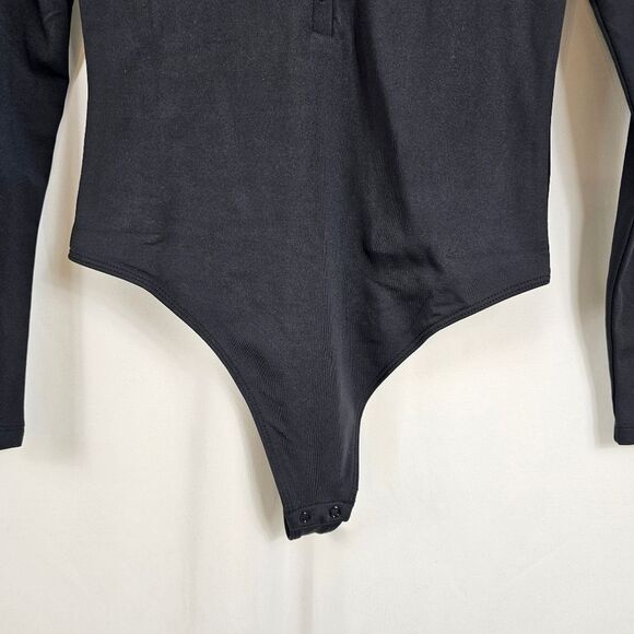 NWOT Aritzia Babaton Contour Henley Long Sleeve Bodysuit in Black - Size M - Picture 6 of 9